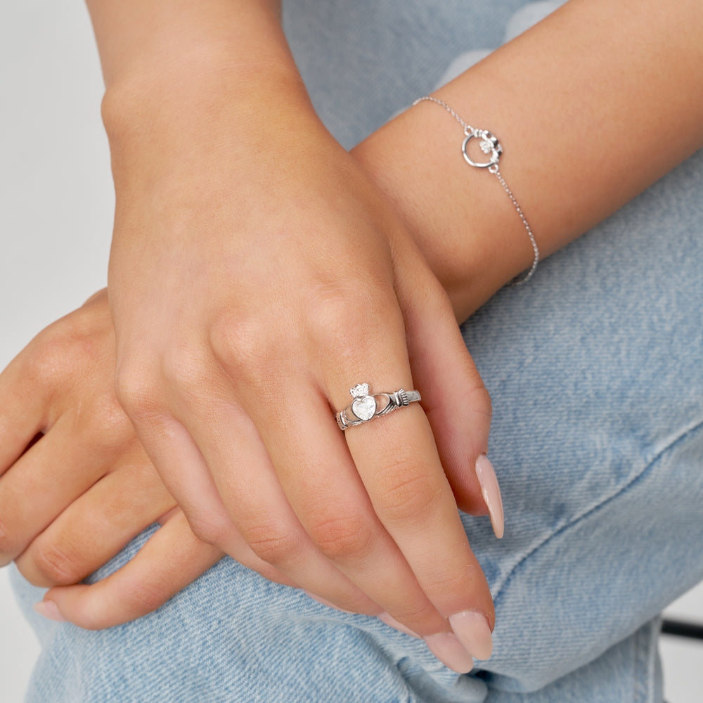 Claddagh Jewellery | Rings, Necklaces, Earrings & Bracelets