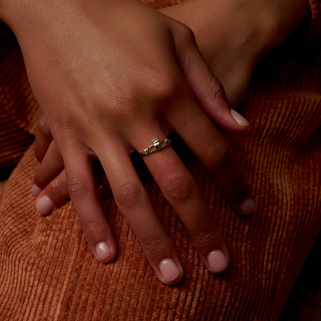 18ct Gold Plated Dainty Claddagh Ring | Dearbhla