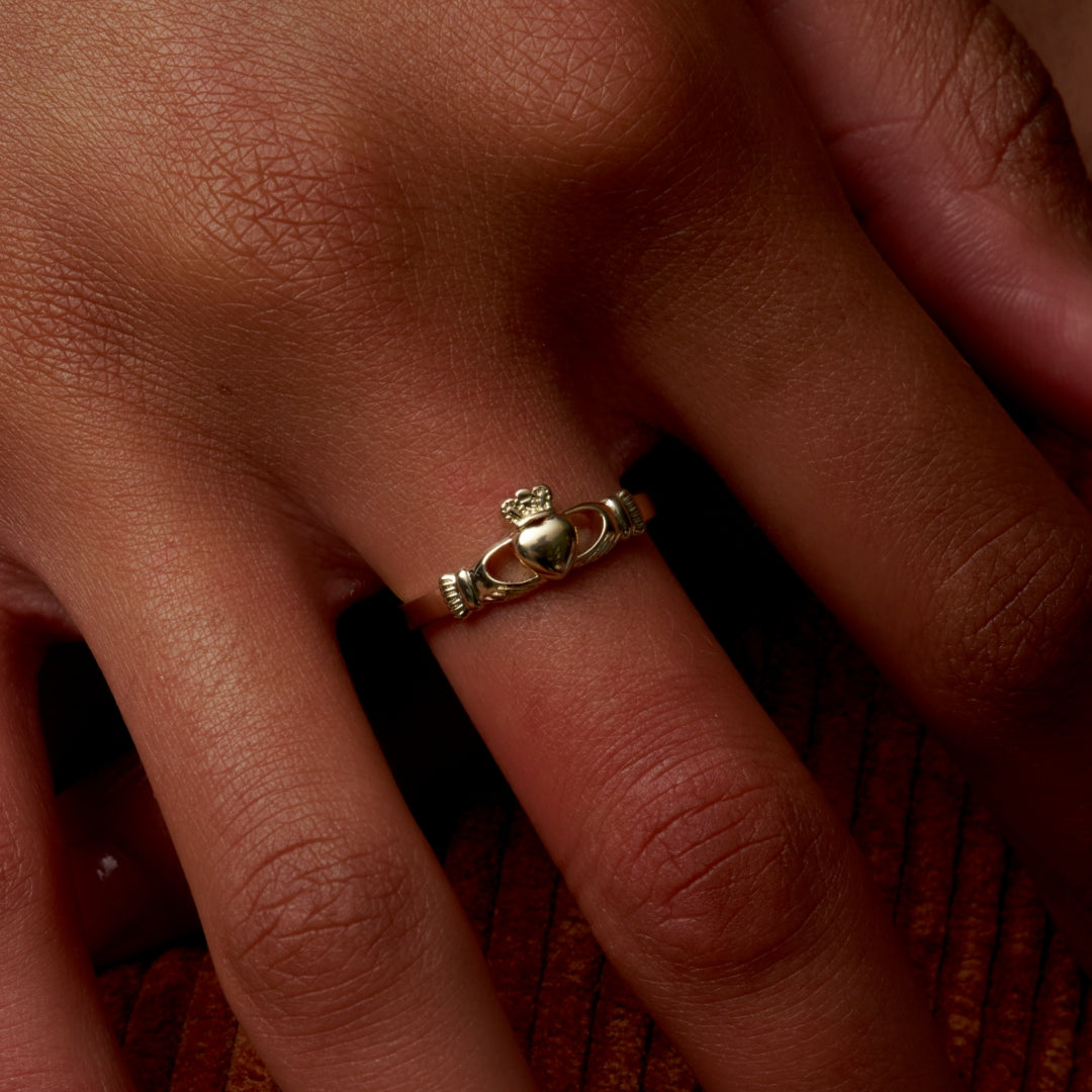 18ct Gold Plated Dainty Claddagh Ring | Dearbhla