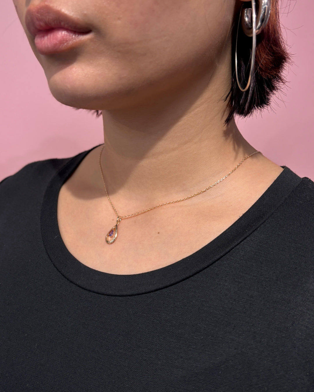 18ct Gold Teardrop Pendant Necklace | Dorina
