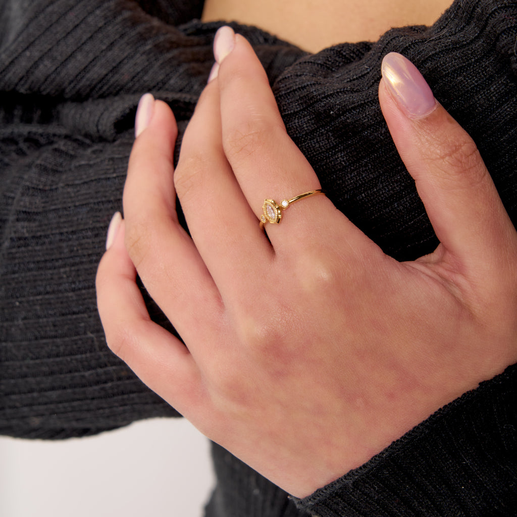 9 Carat Gold Delicate Marquise Cut Ring