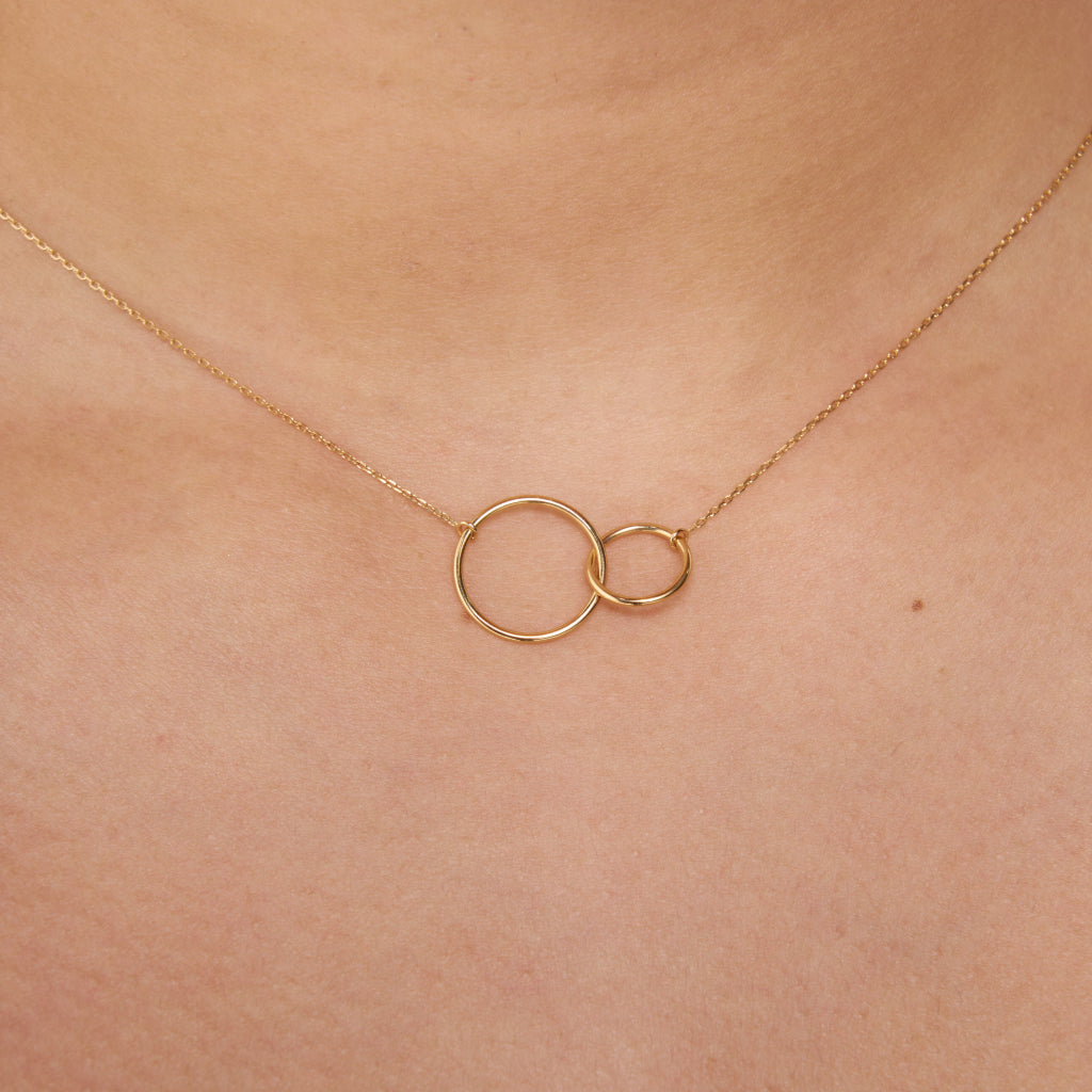 9 Carat Gold Interlocking Circles Necklace