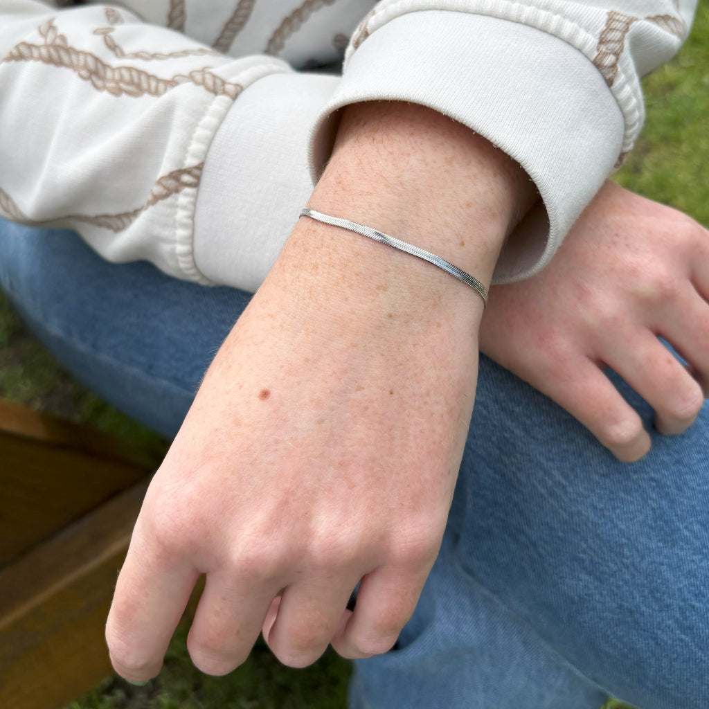 Silver Dainty Herringbone Chain Bracelet