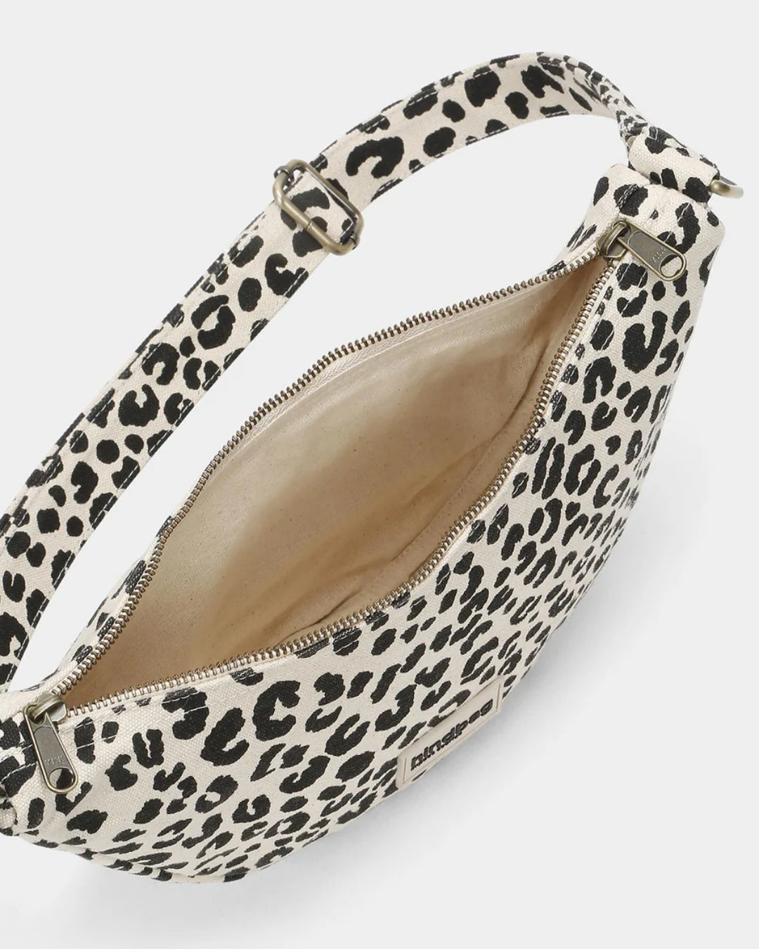 Crossbody Banana Bag | Andrea | Hindbag
