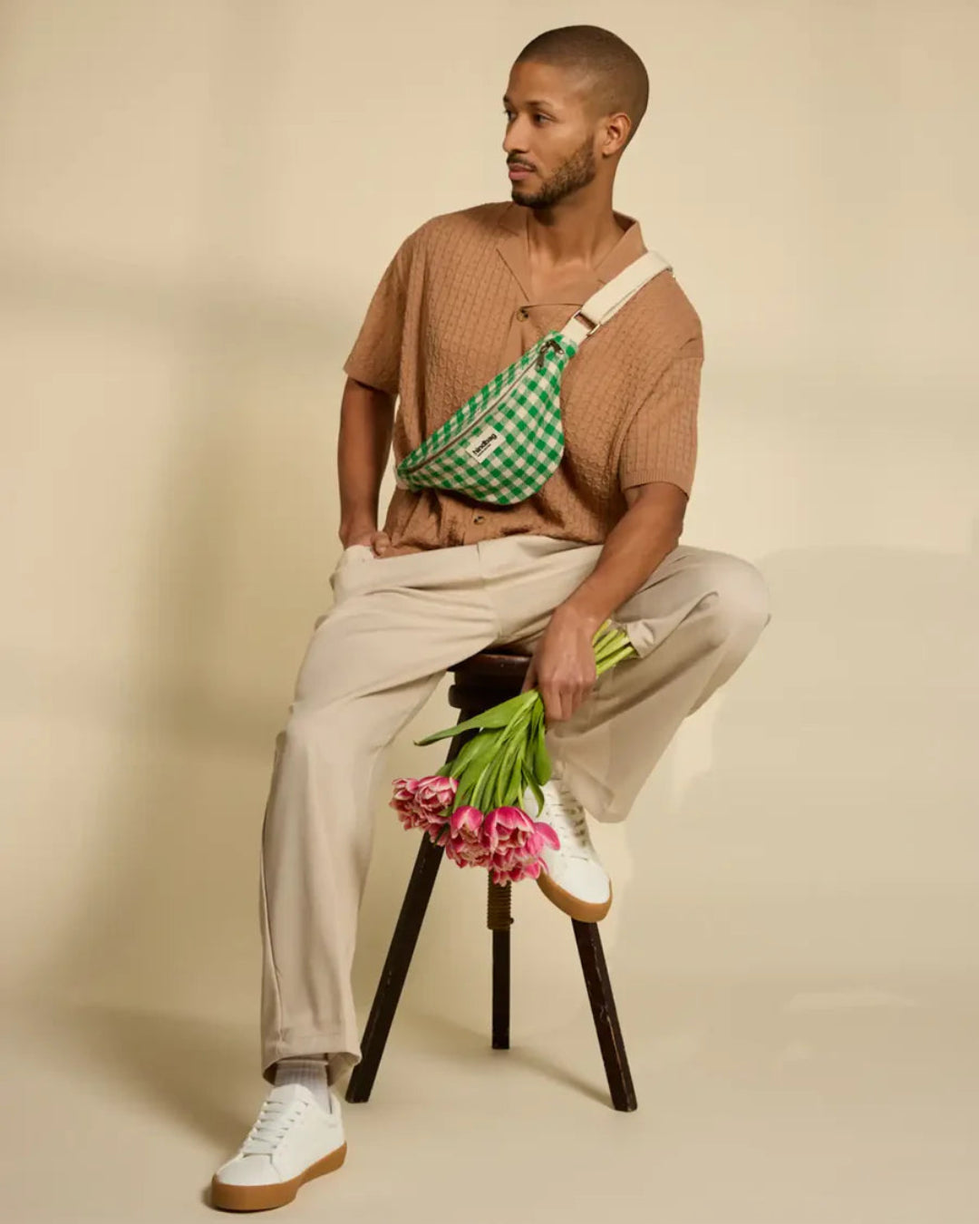 Gingham Banana Bag | Olivia | Hindbag