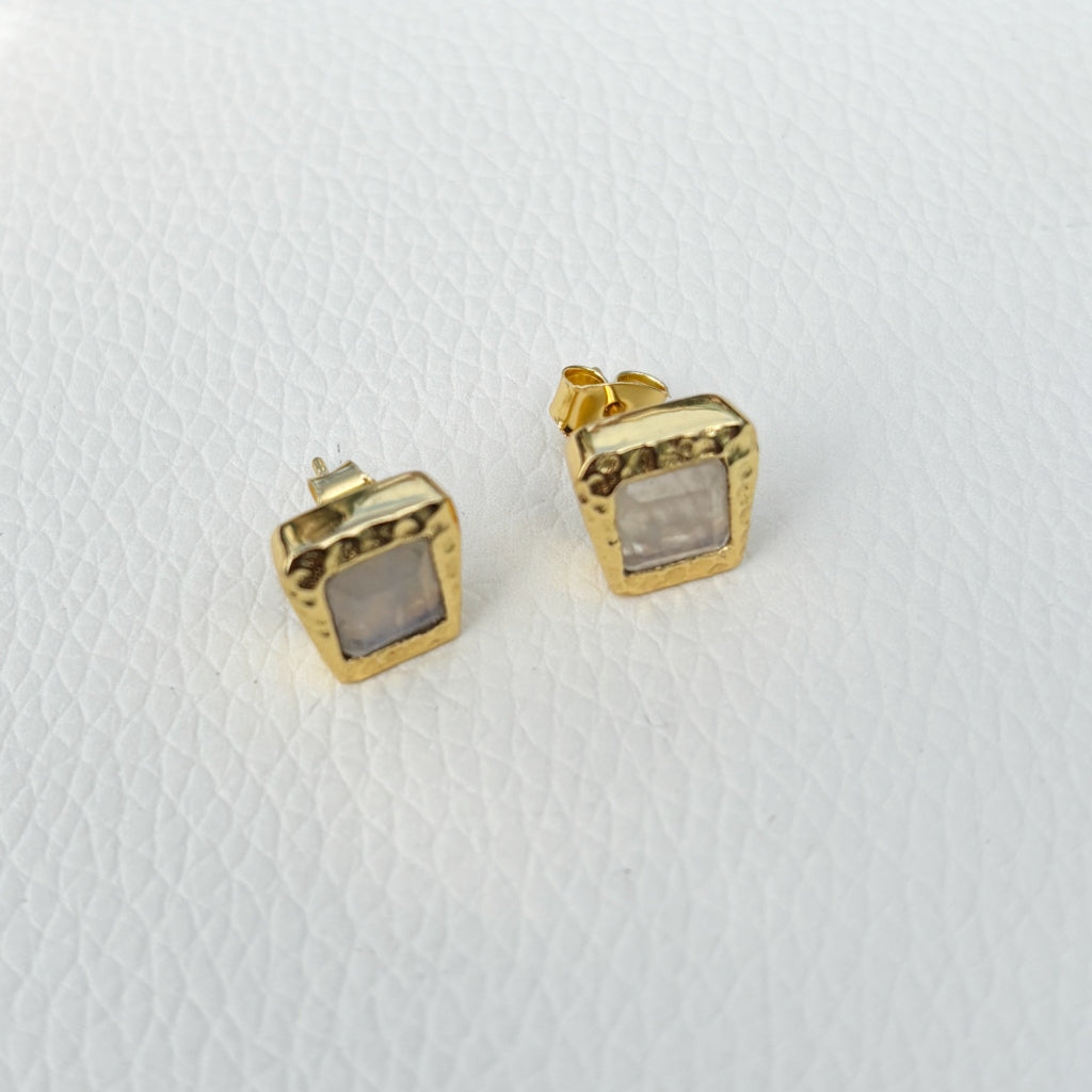 Gold Asymmetrical Stud Earrings | Aria | Noyre
