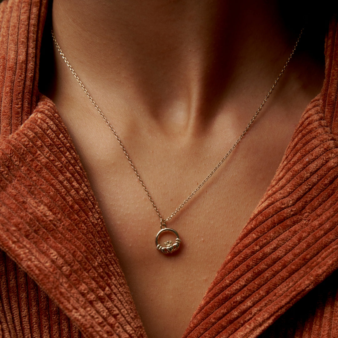 18ct Gold Plated Claddagh Necklace | Tara