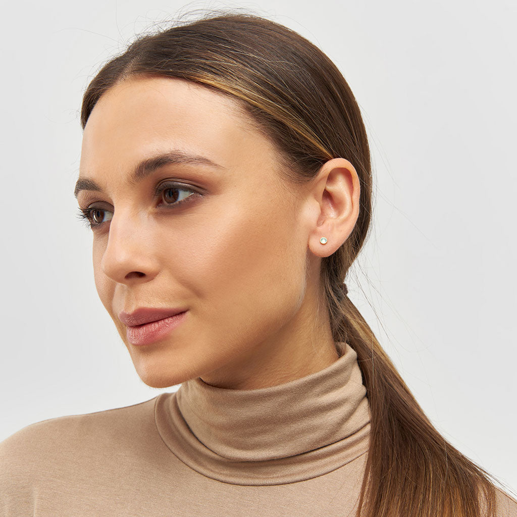 Gold Crystal Circle Single Stud Earring