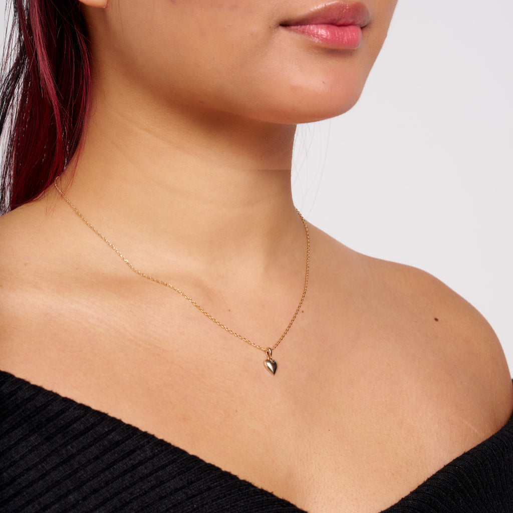 Gold Delicate Loveheart Necklace