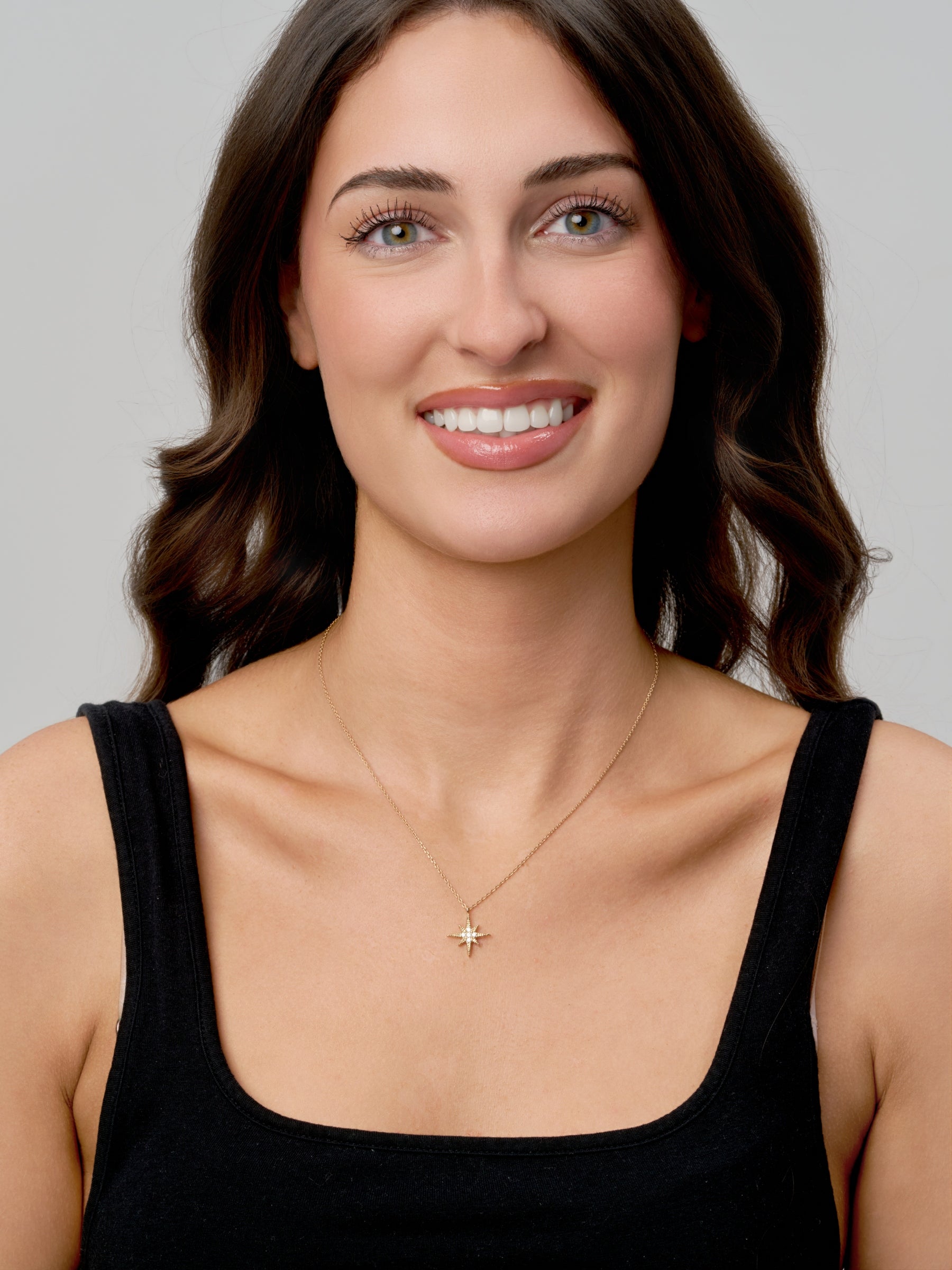 Gold North Star Necklace | Vila