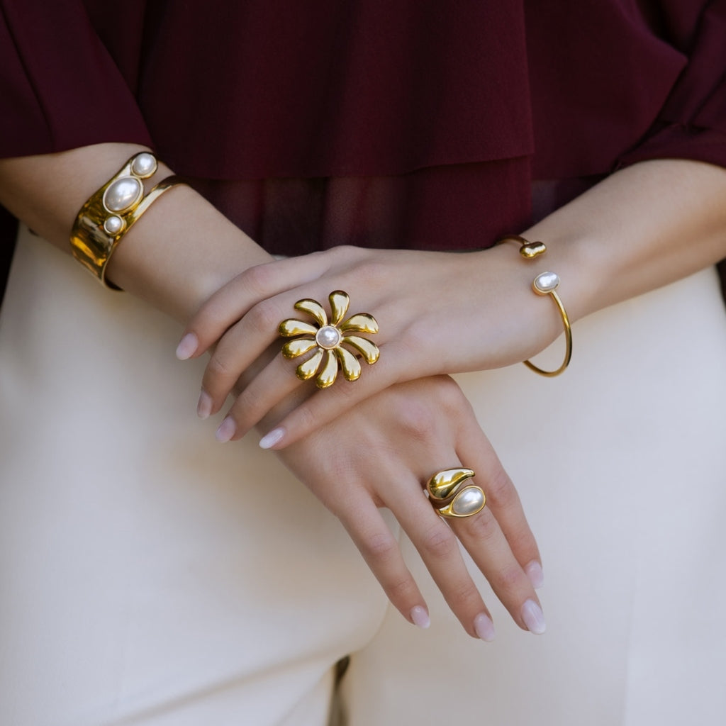 Gold Three Pearl Bangle Bracelet | Anartxy