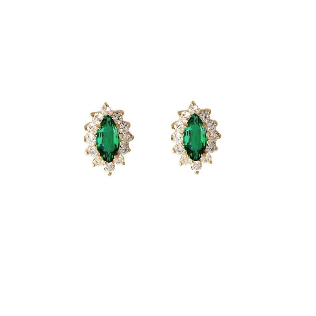 Kari Gold Oval Cluster Stud Earrings