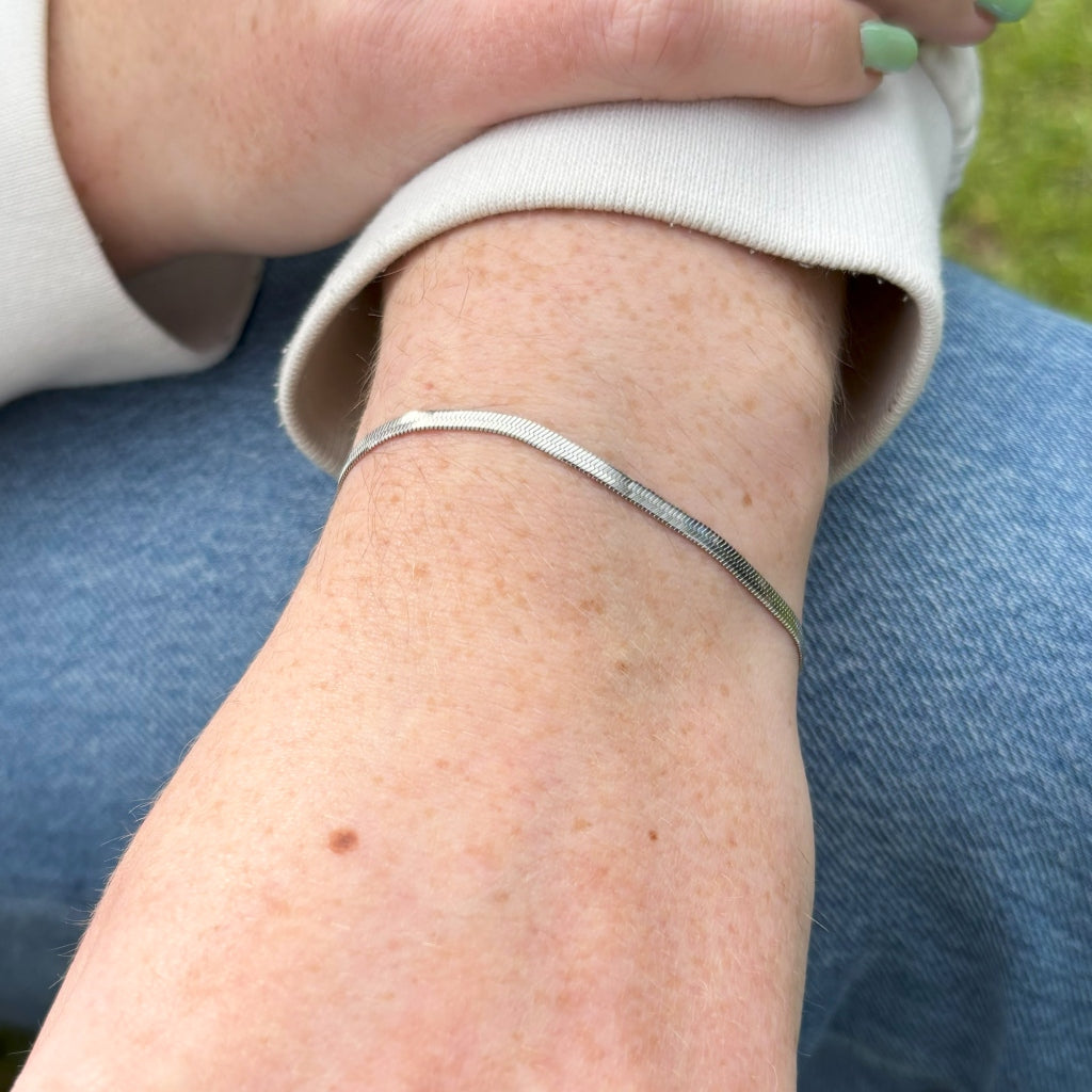 Silver Dainty Herringbone Chain Bracelet