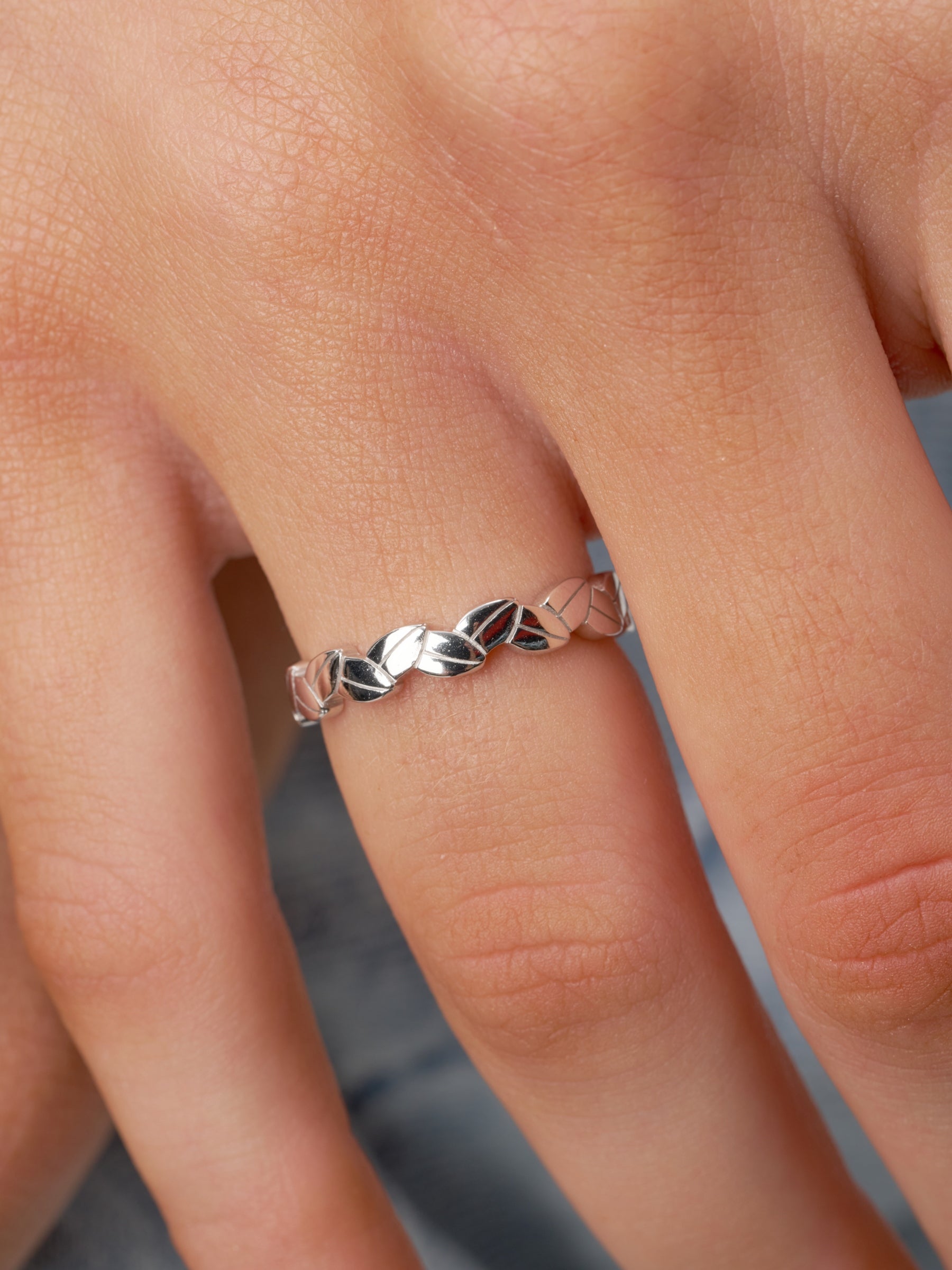 Silver Leaf Pattern Ring | Foria