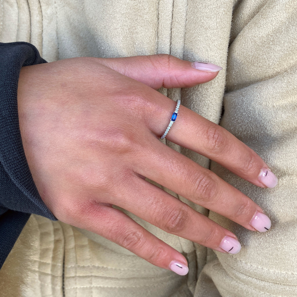 Silver Small Rectangle Stone Ring