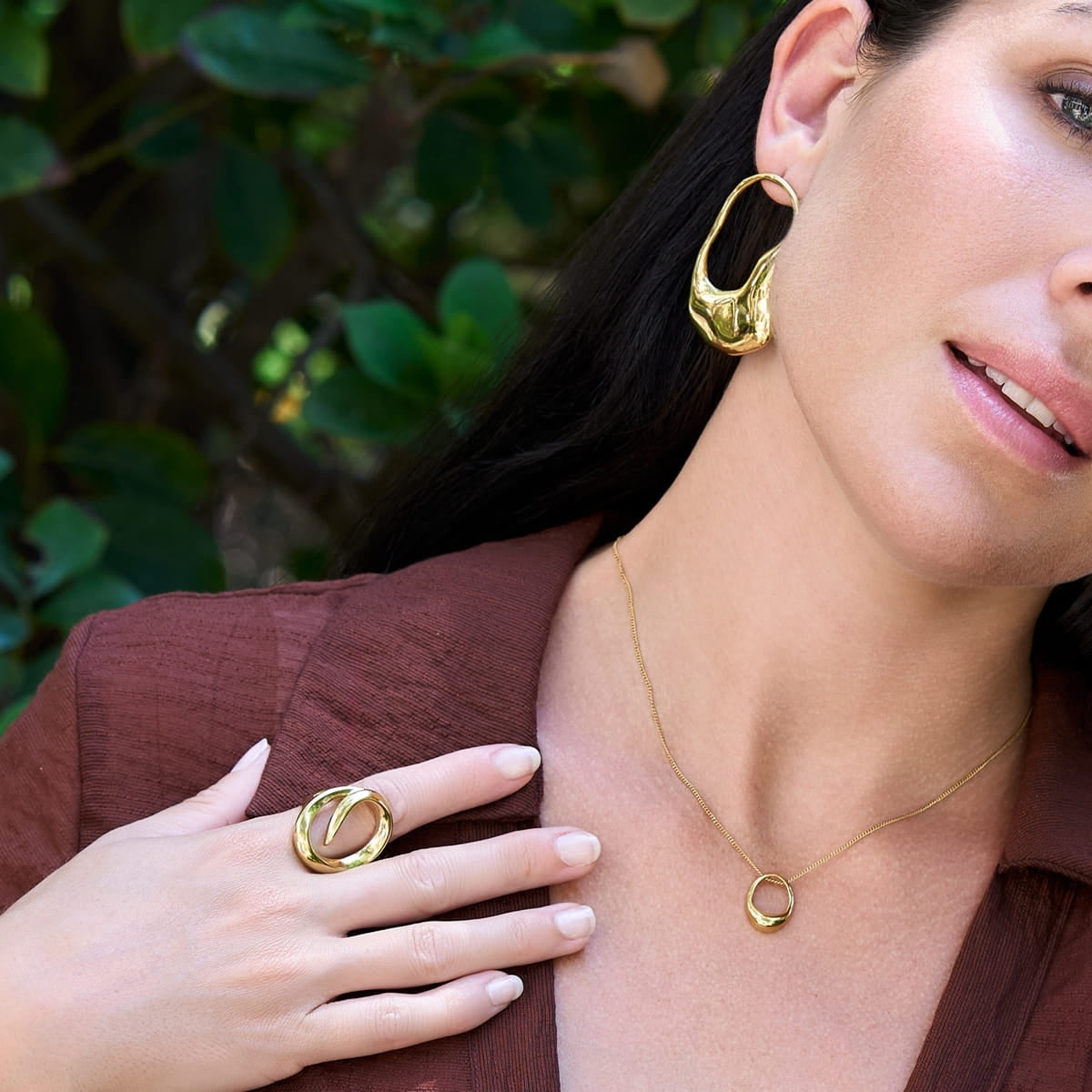 Gold Sculptural Loop Ring | Modern Statement Ring | Anartxy