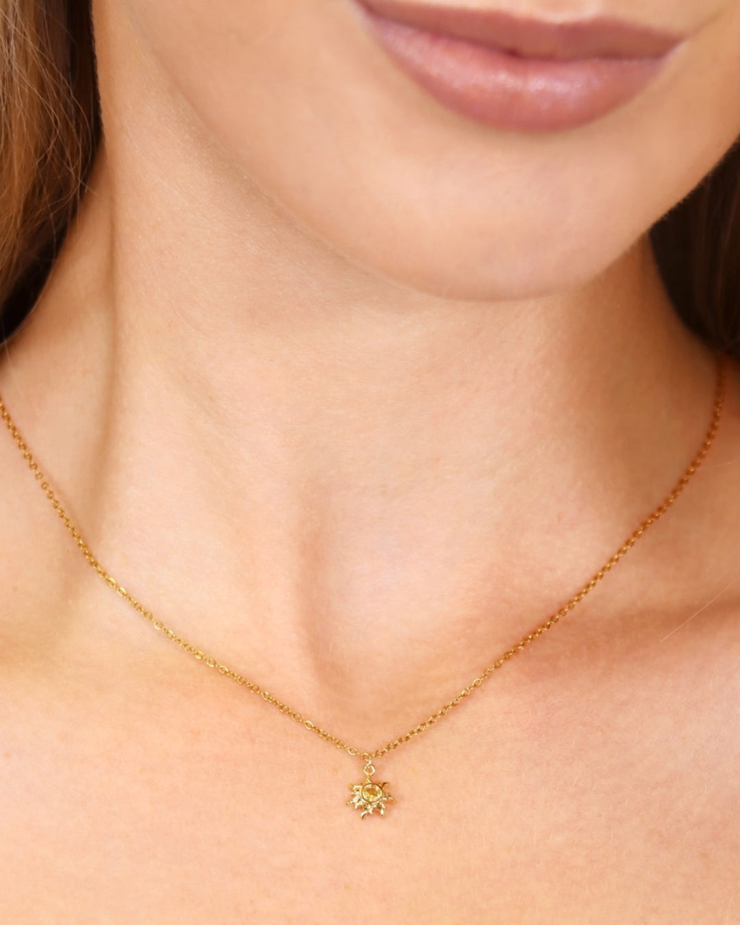 Steel Crystal Sun Necklace | Anartxy