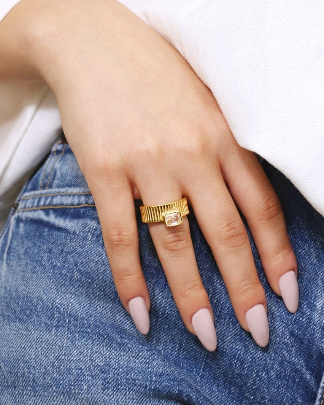 Steel Rectangle Stone Textured Band Ring | Anartxy