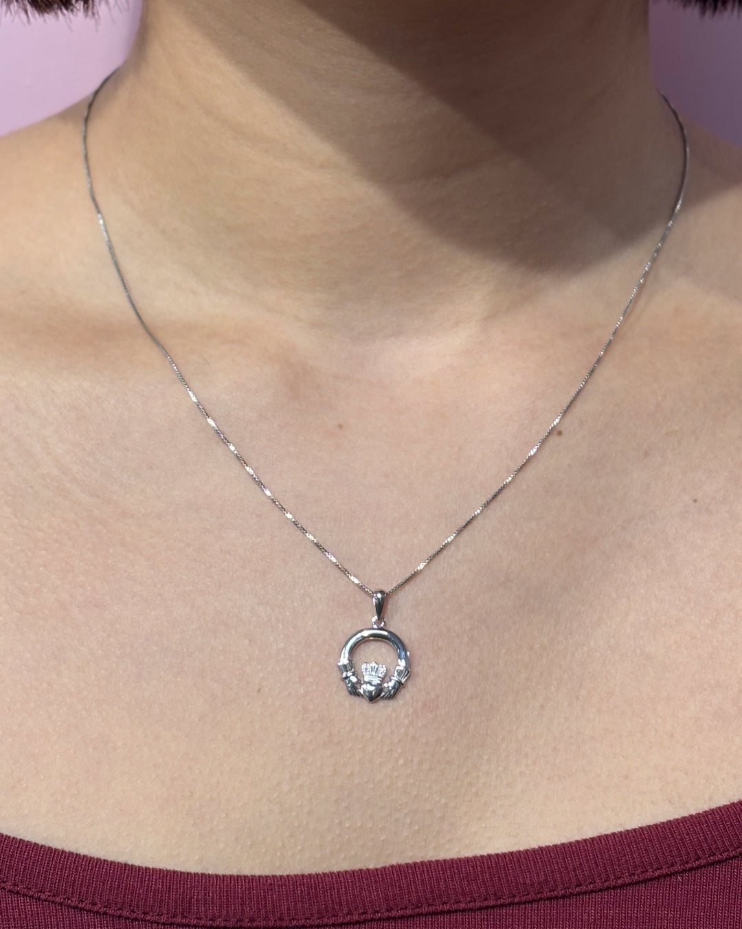Sterling Silver Small Claddagh Necklace | Solvar