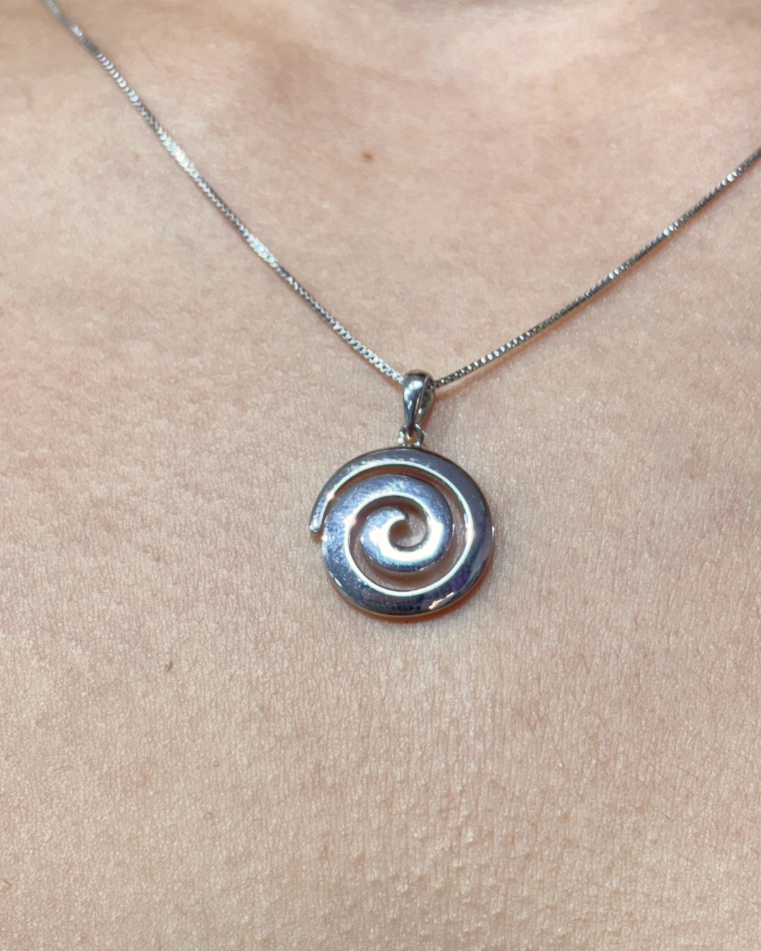Sterling Silver Spiral Pendant Necklace | Solvar