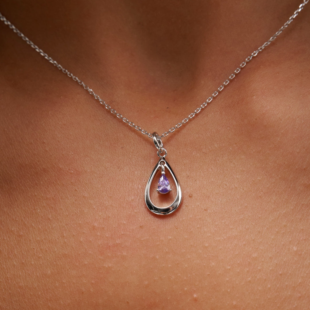 Sterling Silver Teardrop Pendant Necklace | Dorina