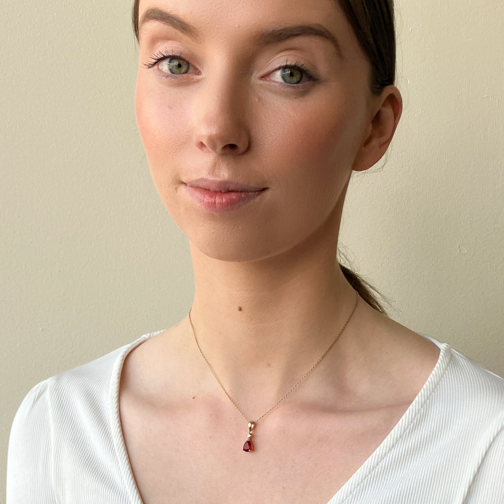 Terra Gold Teardrop Pendant Necklace