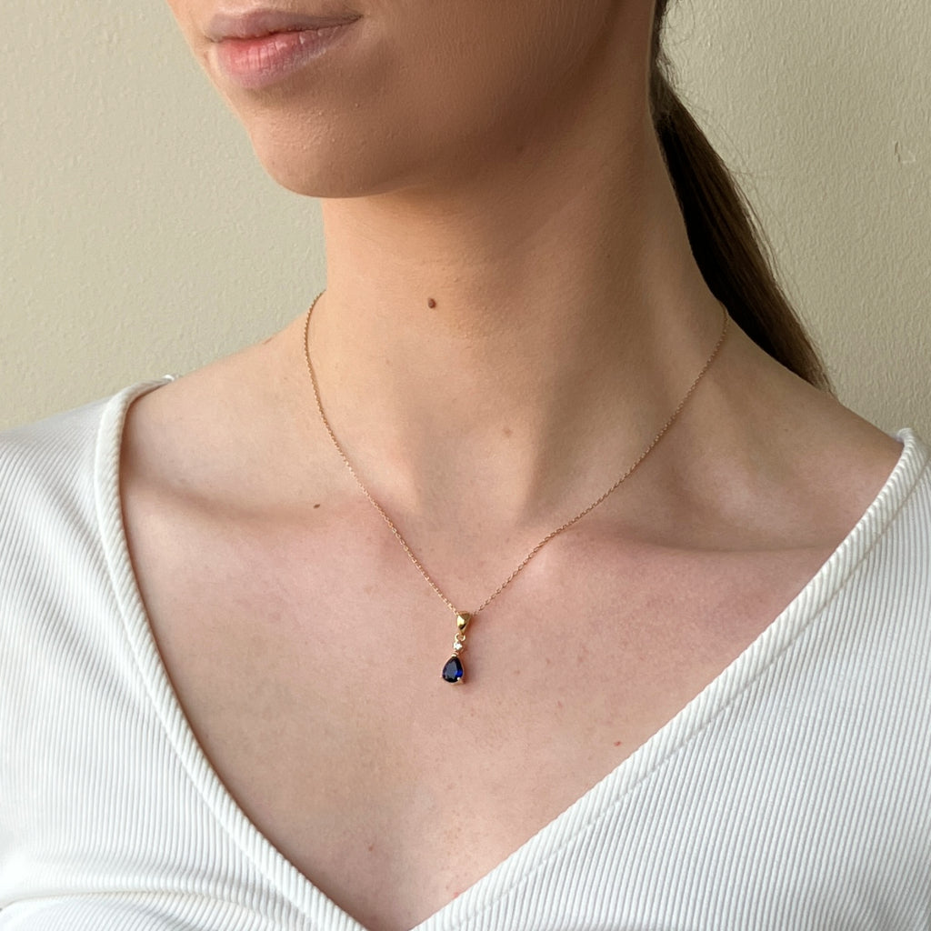 Terra Gold Teardrop Pendant Necklace