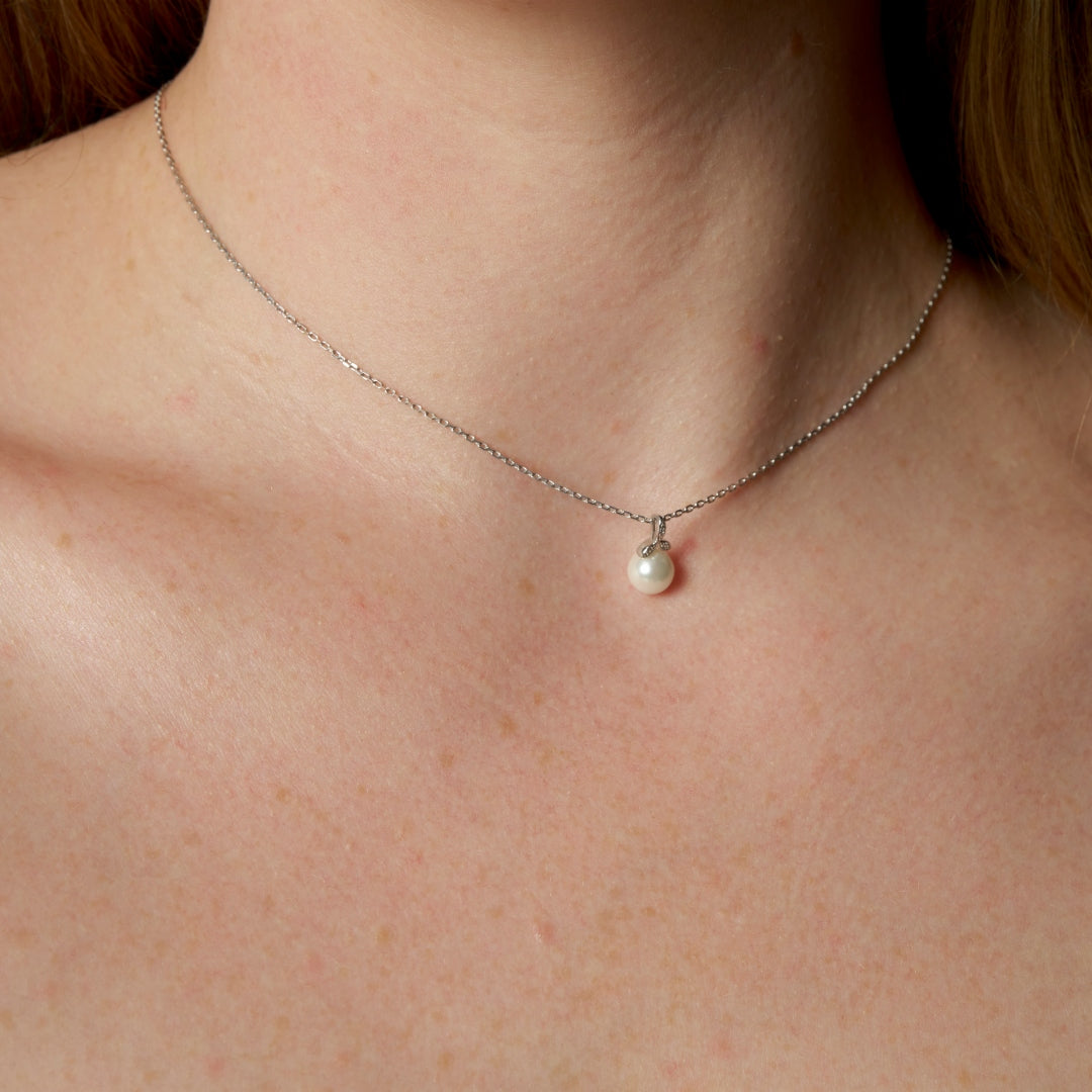 Sterling Silver Pearl Pendant Necklace | Naila