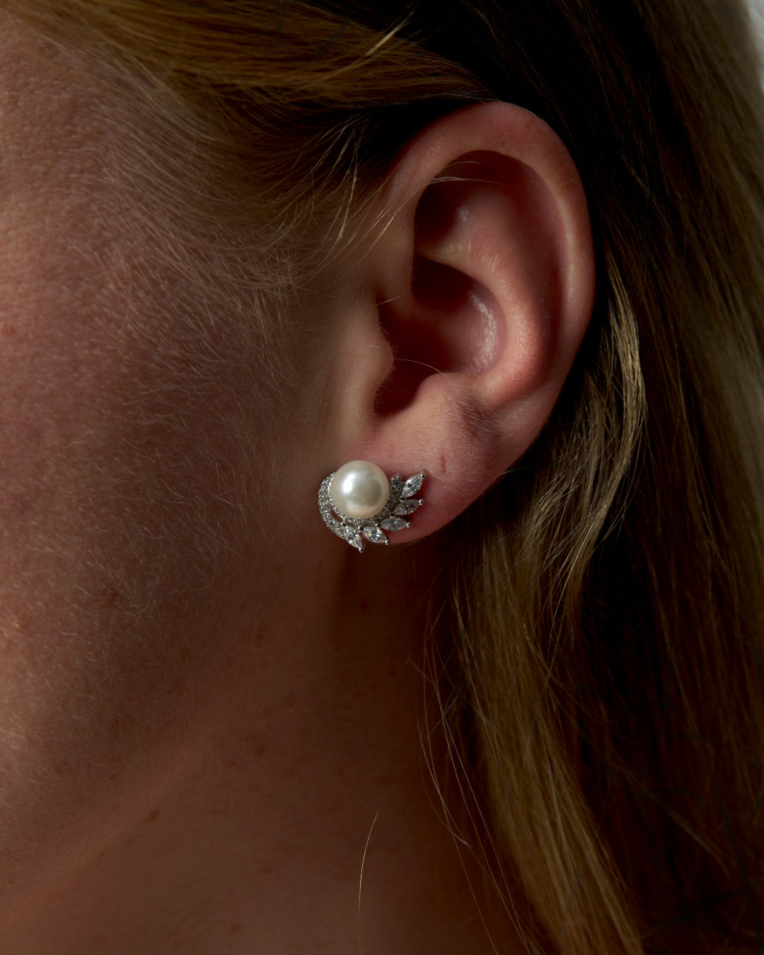 Sterling Silver Leaf Surround Pearl Stud Earrings | Greta