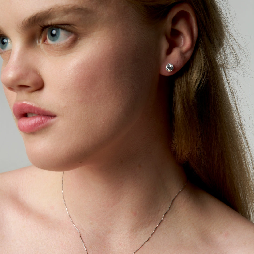 Sterling Silver Diamond Edge Stud Earrings | Gra