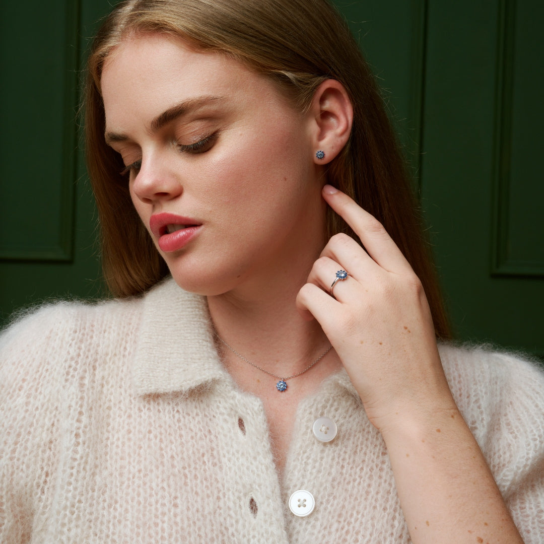 Sterling Silver Blue Tones Cluster Ring | Eve