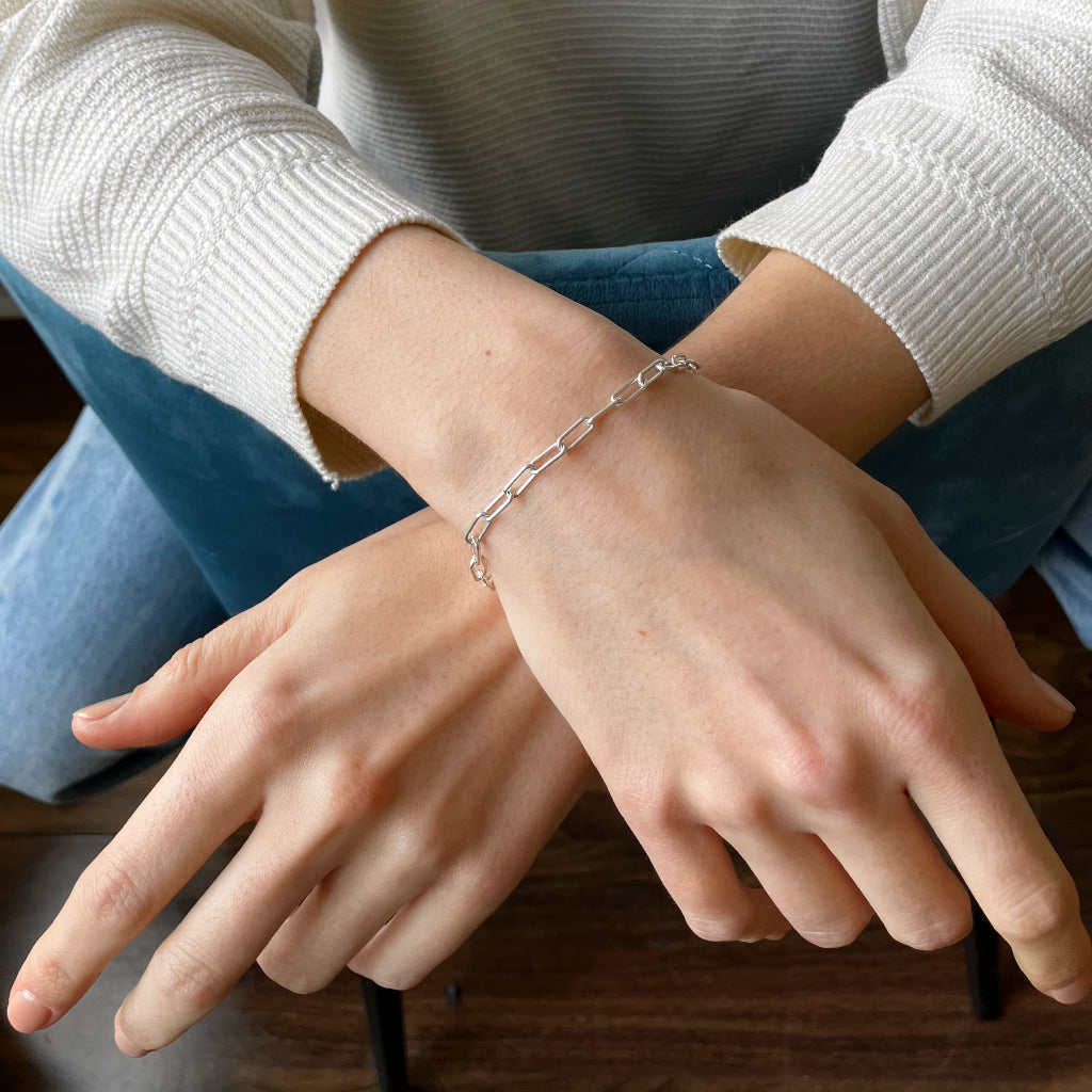 Zamora Silver Paperclip Chain Bracelet