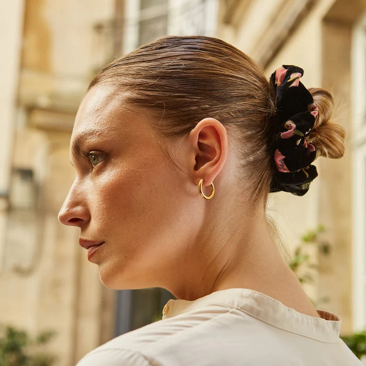 Hair Scrunchie | Black Velvet Flower Pattern | Chou²