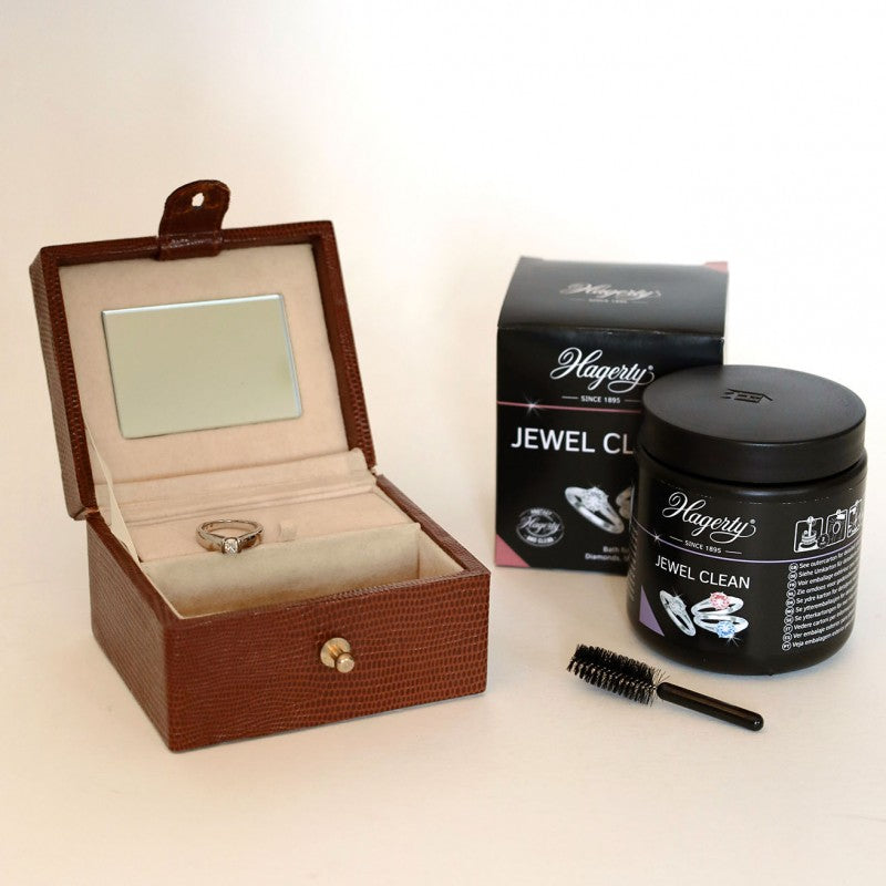 Jewel Clean | Hagerty