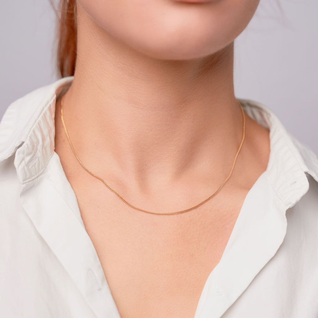 Gold Delicate Curb Chain Necklace