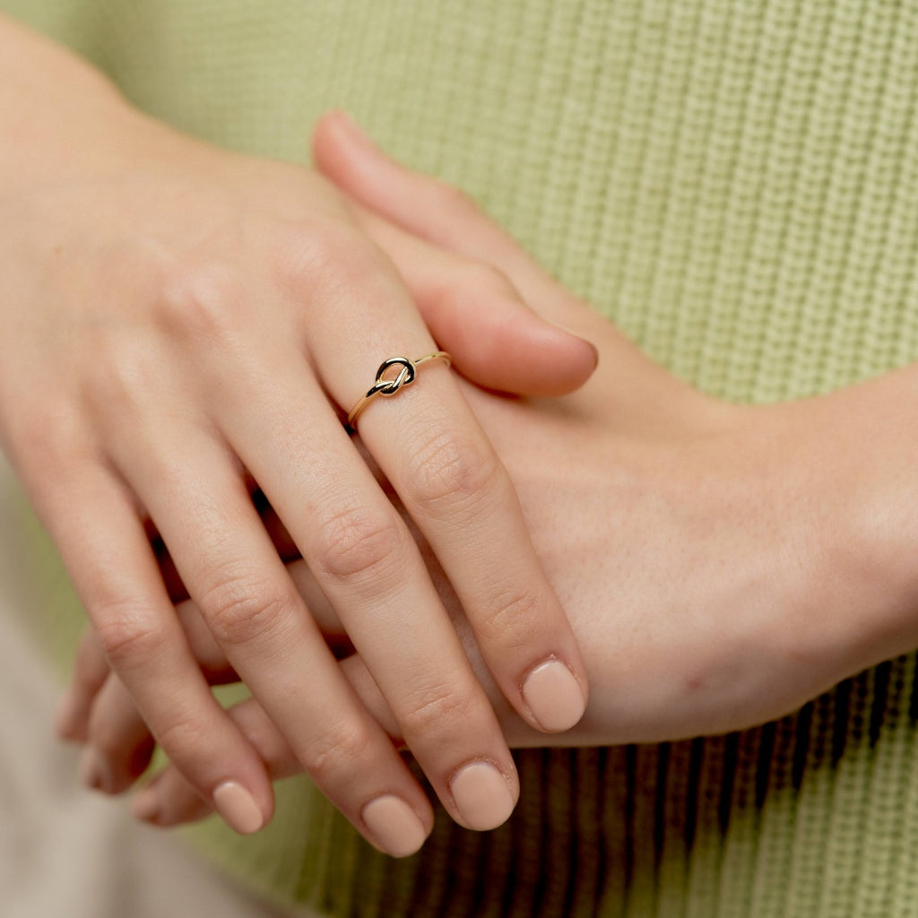 Kalli Gold Loveknot Ring