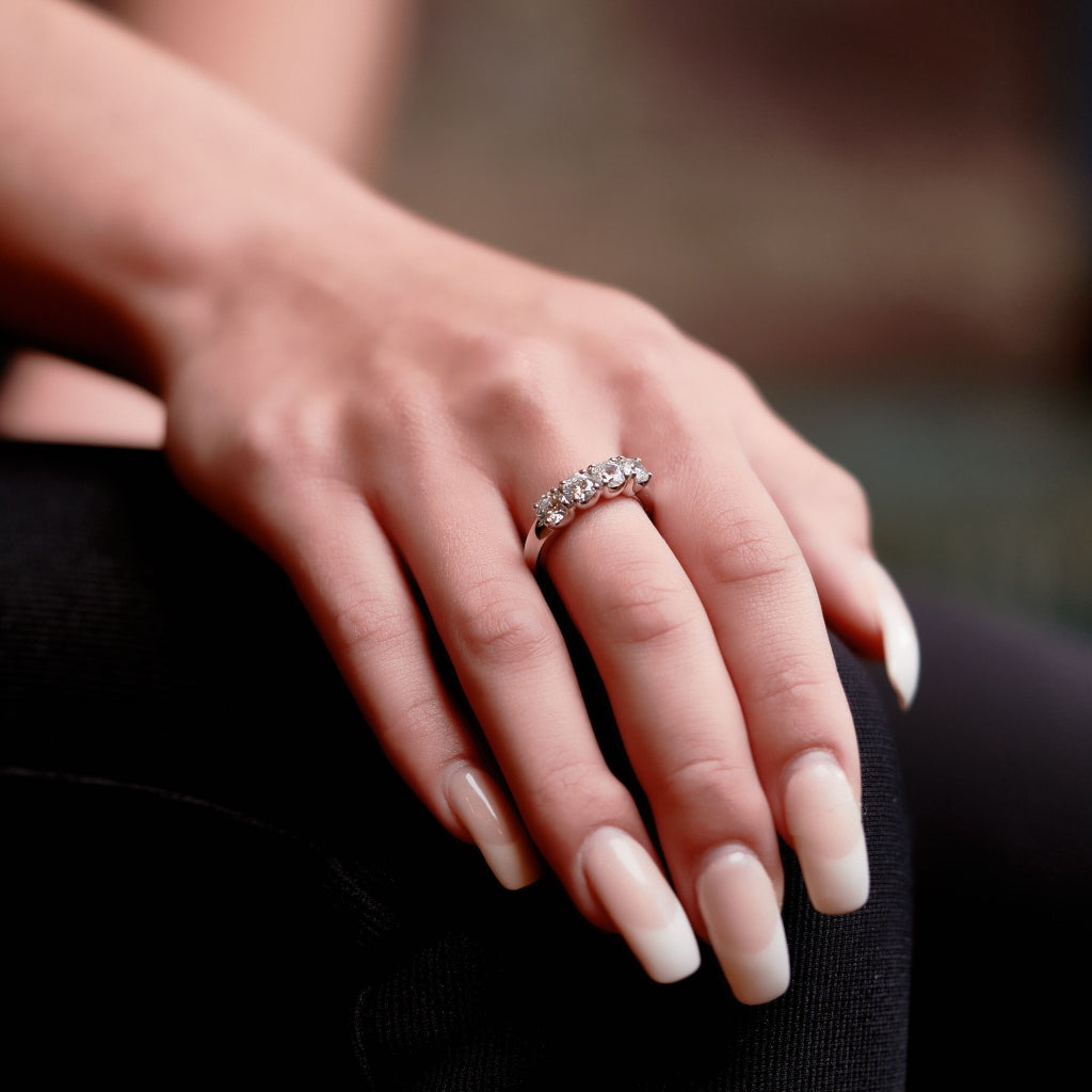 Mandra Silver Ring with Swarovski Crystal