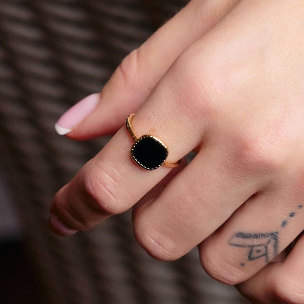 Sitia Gold Black Square Ring