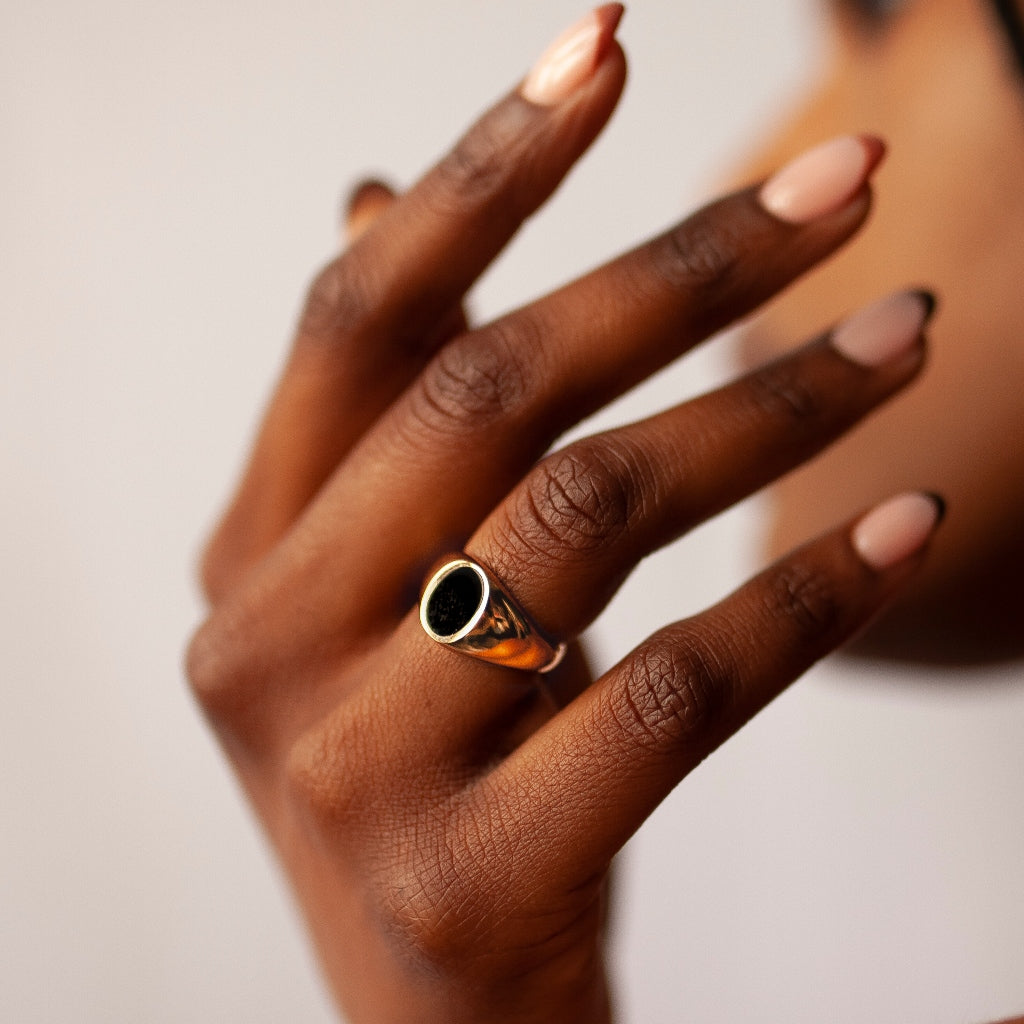 Thira Onyx Signet Ring