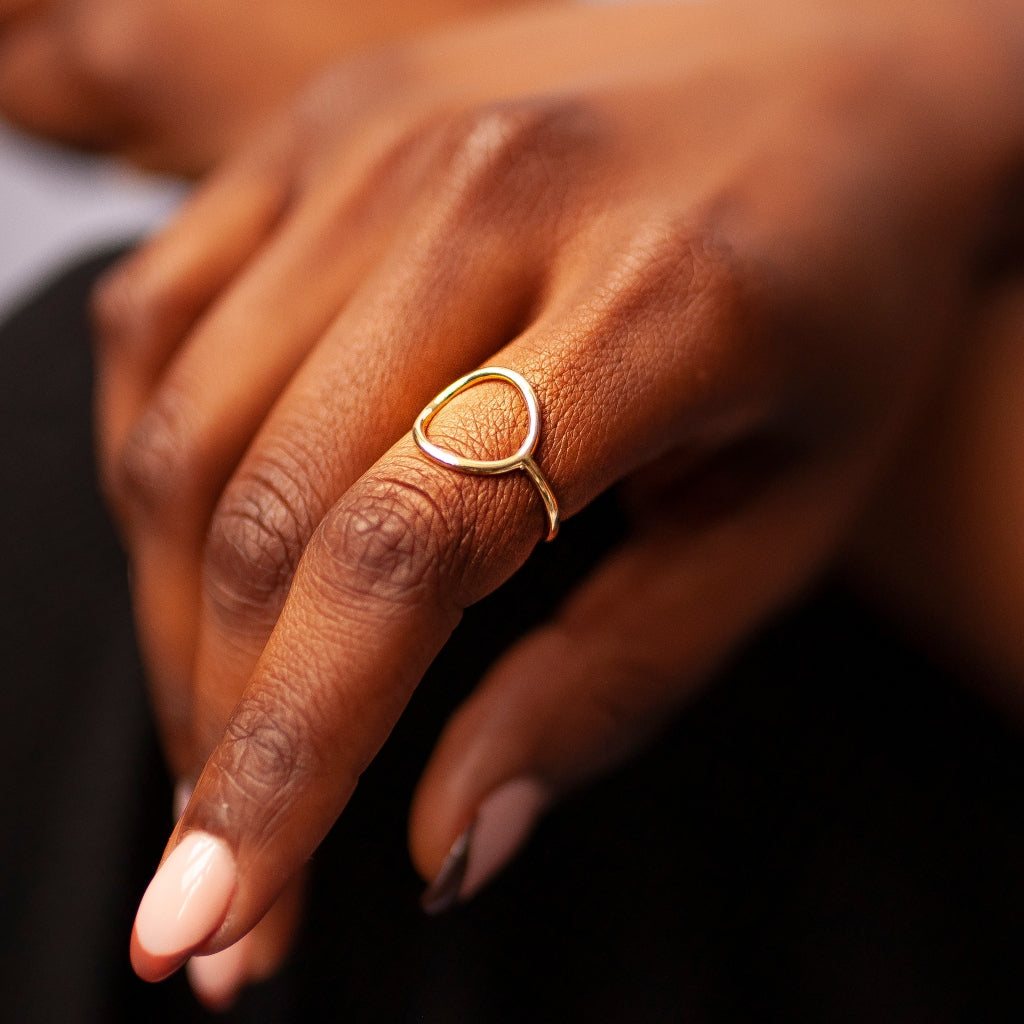 Xinas Gold Circle Ring